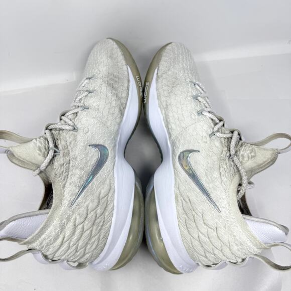 Nike Lebron 15 Low Sneakers Men 12 A01755-100 XV Basketball Athletic Streetwear main image 4